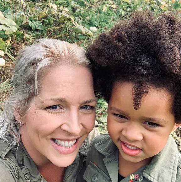 Meet your Posher, Hayley - Picture 1 of 1